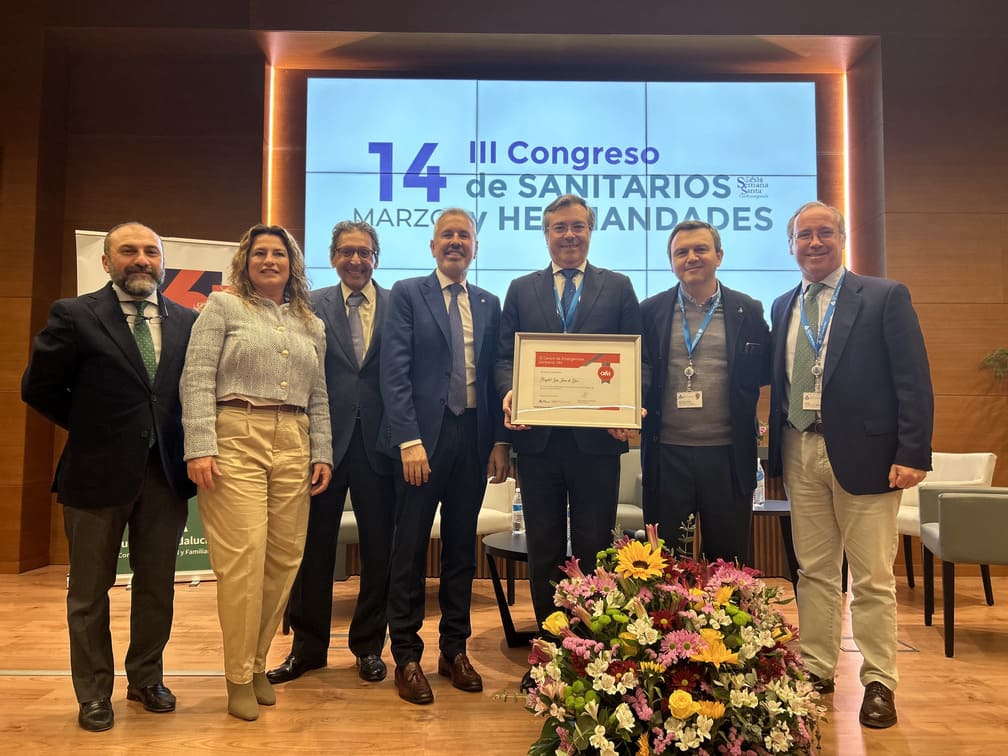 Autoridades inauguran el congreso en el Hospital San Juan de Dios de Sevilla Celebrado el III Congreso de Sanitarios y Hermandades organizado por el 061